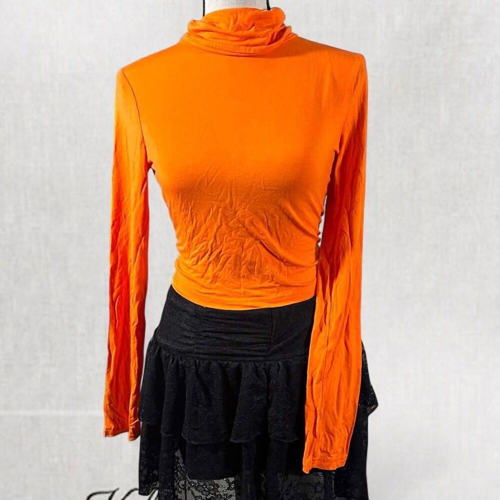 Y2K Velma Orange Long Sleeve Crop Top